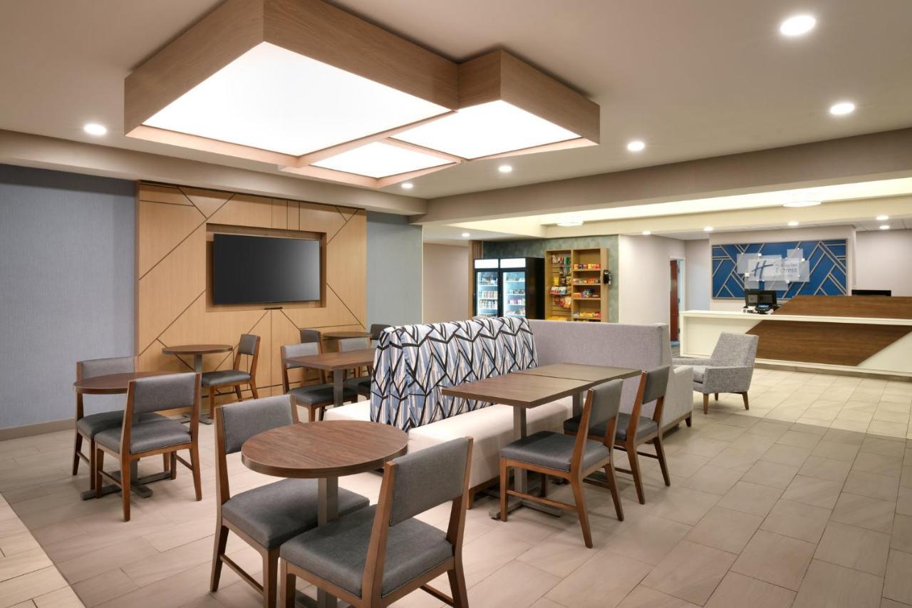 Holiday Inn Express And Suites Helena By Ihg Kültér fotó